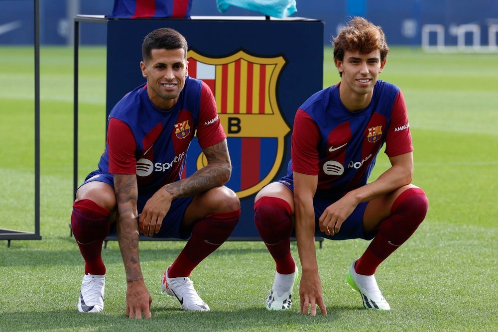Barcelona would like to keep Cancelo and Felix at the club. EFE