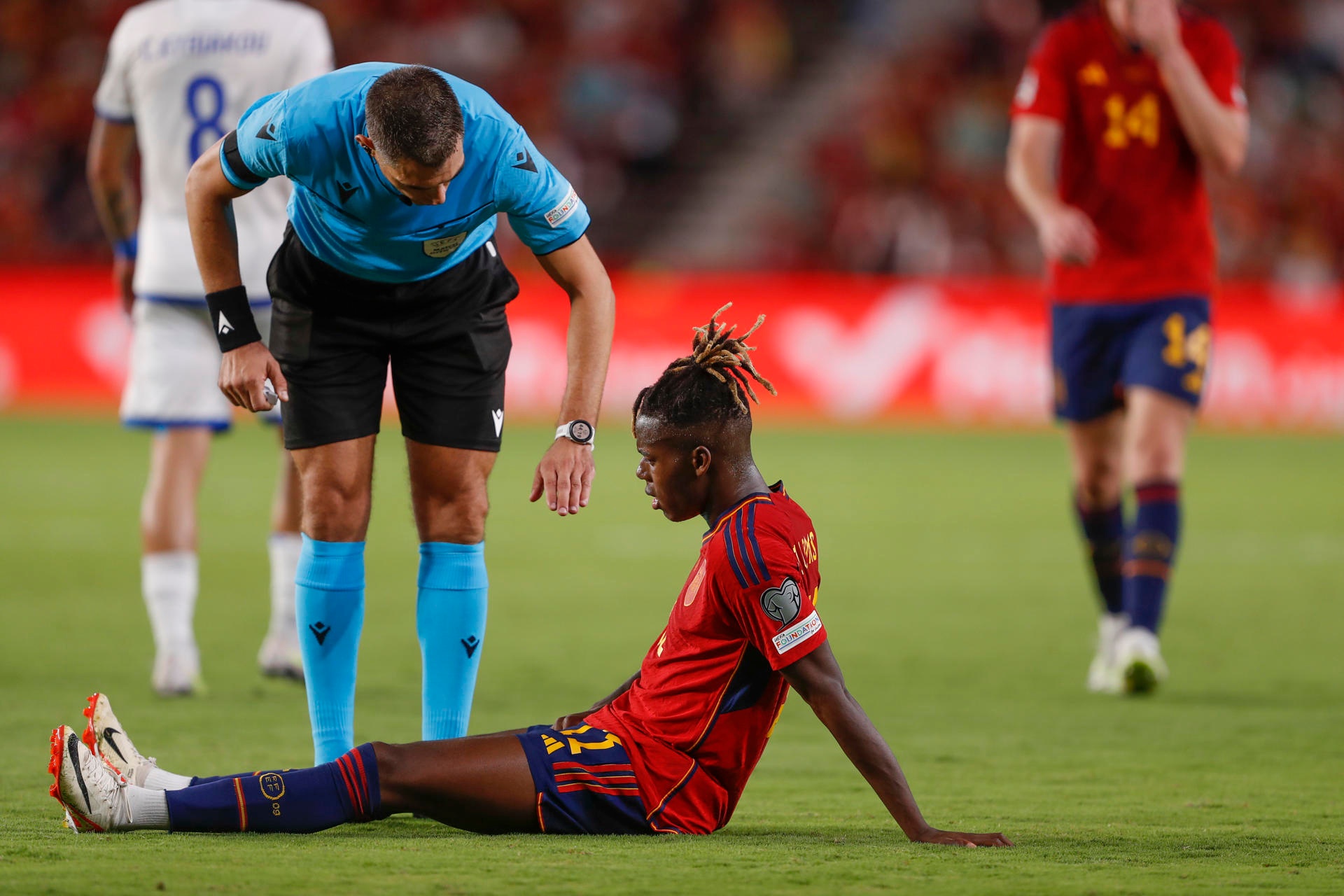 Nico Williams joins Spain's injury list, Sergio Gomez to replace him