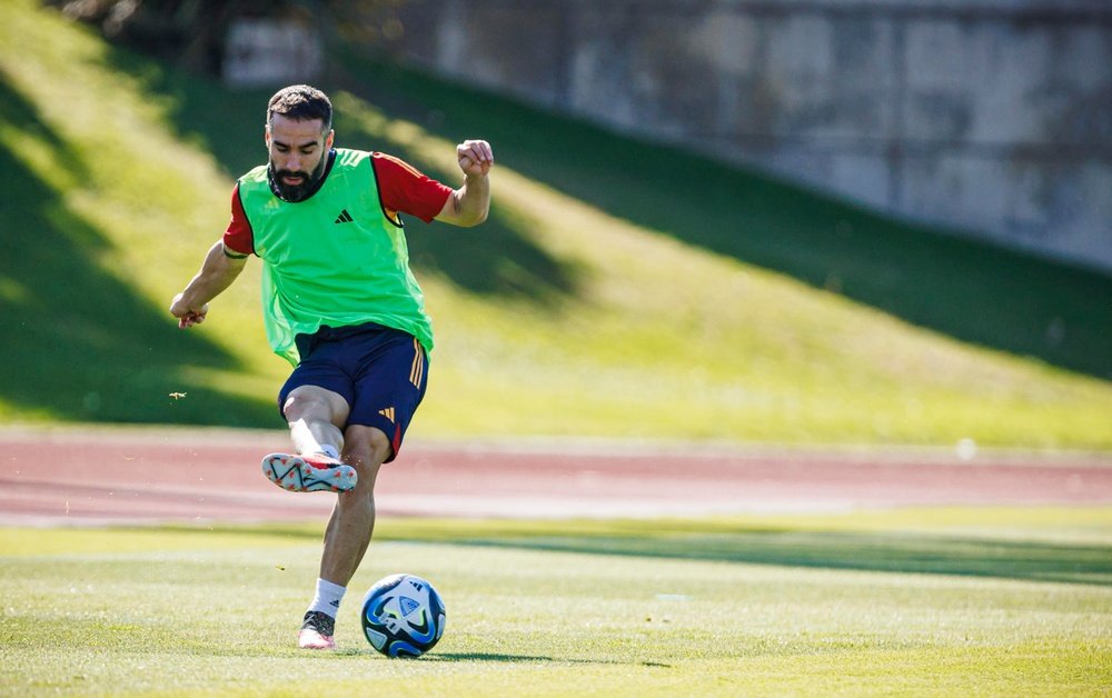 Carvajal, Nacho y Joselu se sumarán a la concentración de España el 6 de junio. EFE