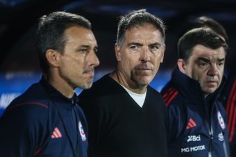 Le match nul du Chili face au Paraguay (0-0) a suffi à Eduardo Berizzo pour faire ses valises et annoncer qu'il quittait le banc de la sélection chilienne, un an et demi après son arrivée.