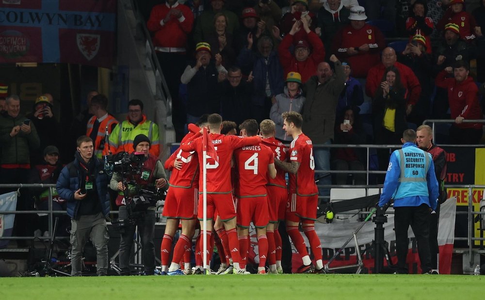 Gales venció por 2-1 a Croacia. EFE