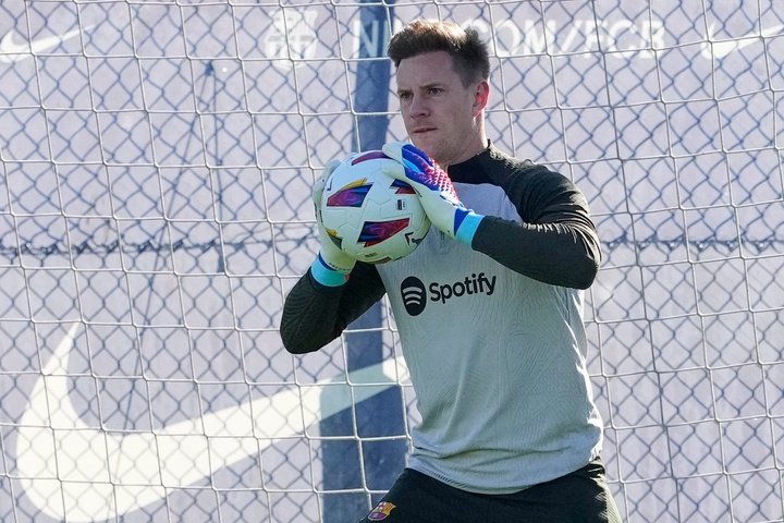 Ter Stegen trains individually with La Liga action just two days away