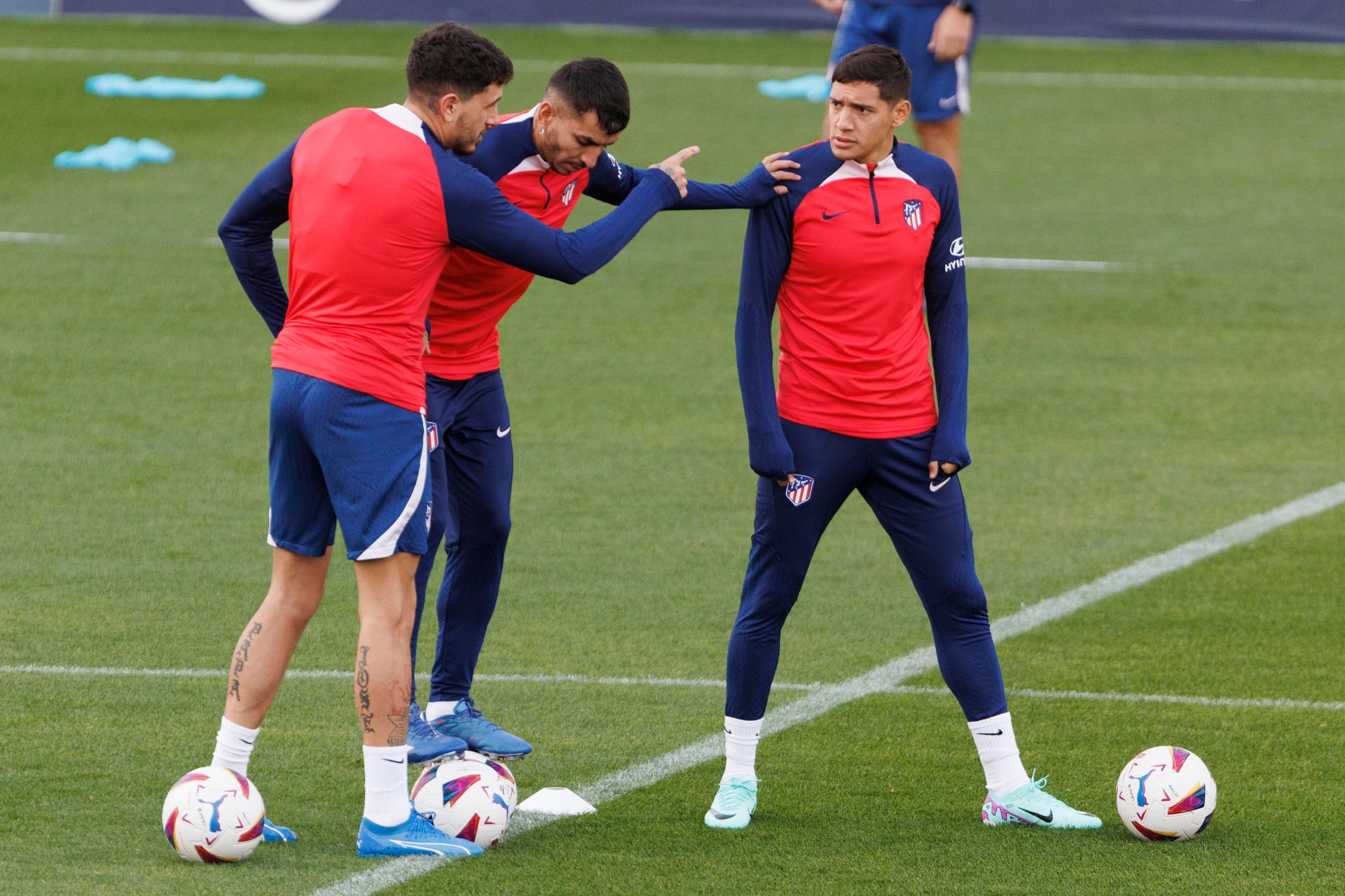 Giménez se recupera para jugar contra el Alavés