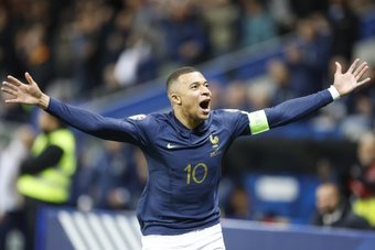 O atacante francês atingiu a marca de 300 gols na carreira entre clubes e seleções, um dado que confirma a sua notável evolução nas finalizações.