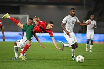 Marrocos foi eliminado nas oitavas de final da Copa Africana de Nações após ser derrotado pela África do Sul (0-2). A equipe que foi semifinalista na última Copa do Mundo não conseguiu superar os 'Bafana Bafana'.