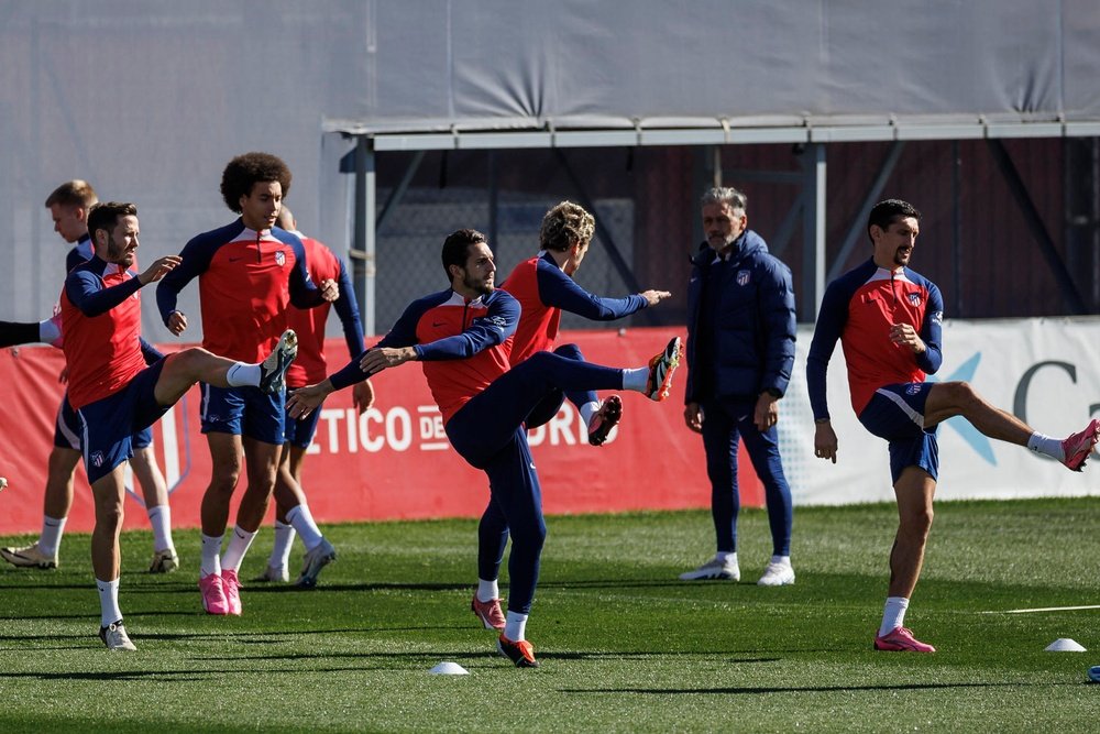 Atletico take on Valencia in their next's La Liga clash. EFE