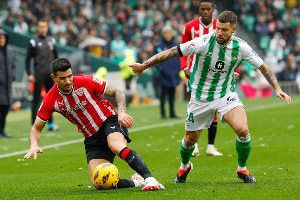 Yuri está lesionado. EFE