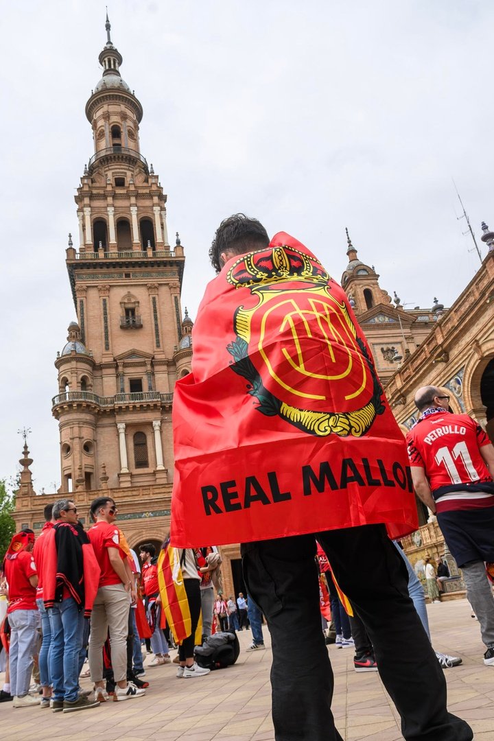El Mallorca condena el gesto racista del aficionado y ayuda para identificarle