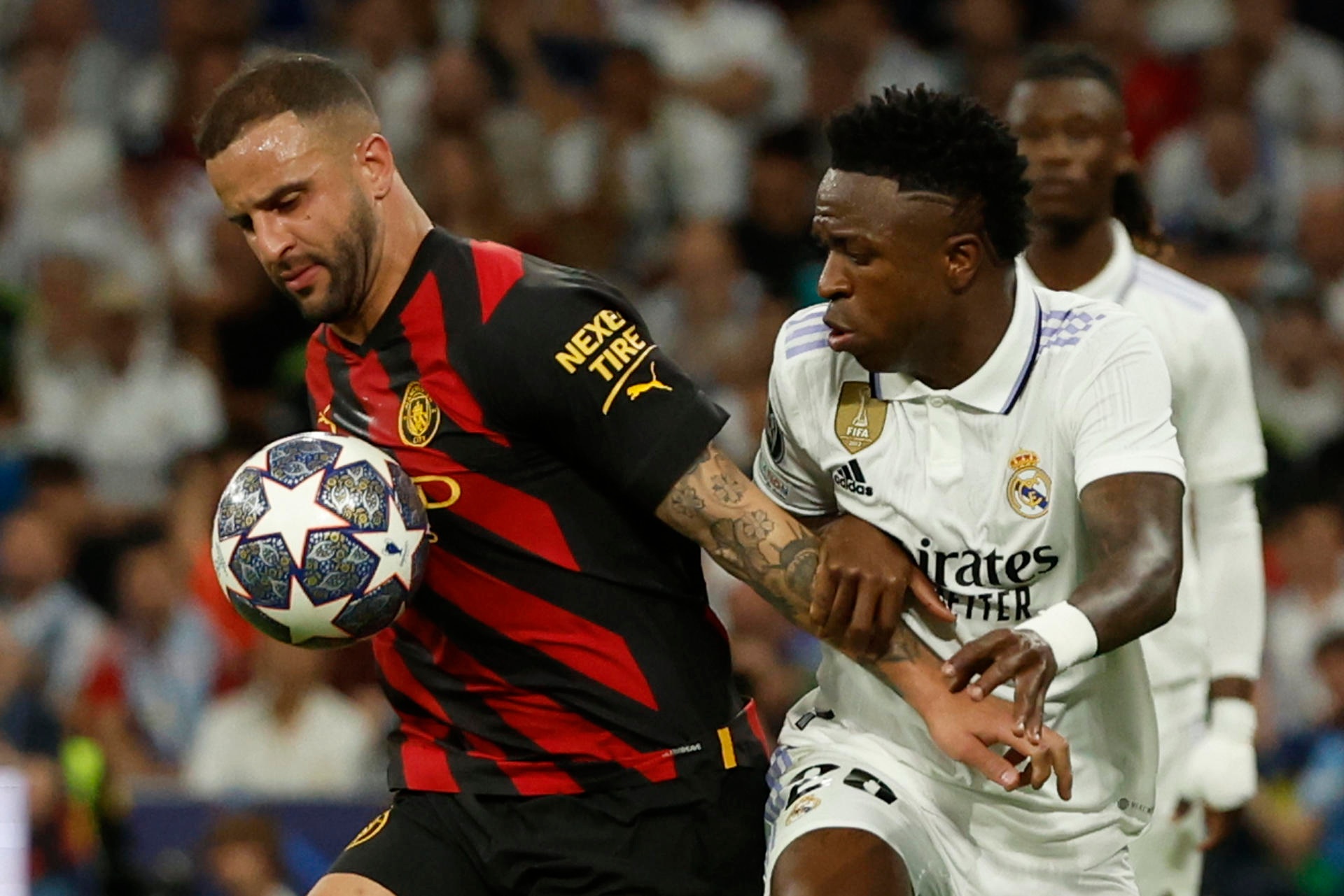 El Milan tiene casi cerrado a Walker, que viajará el jueves o el viernes a Italia