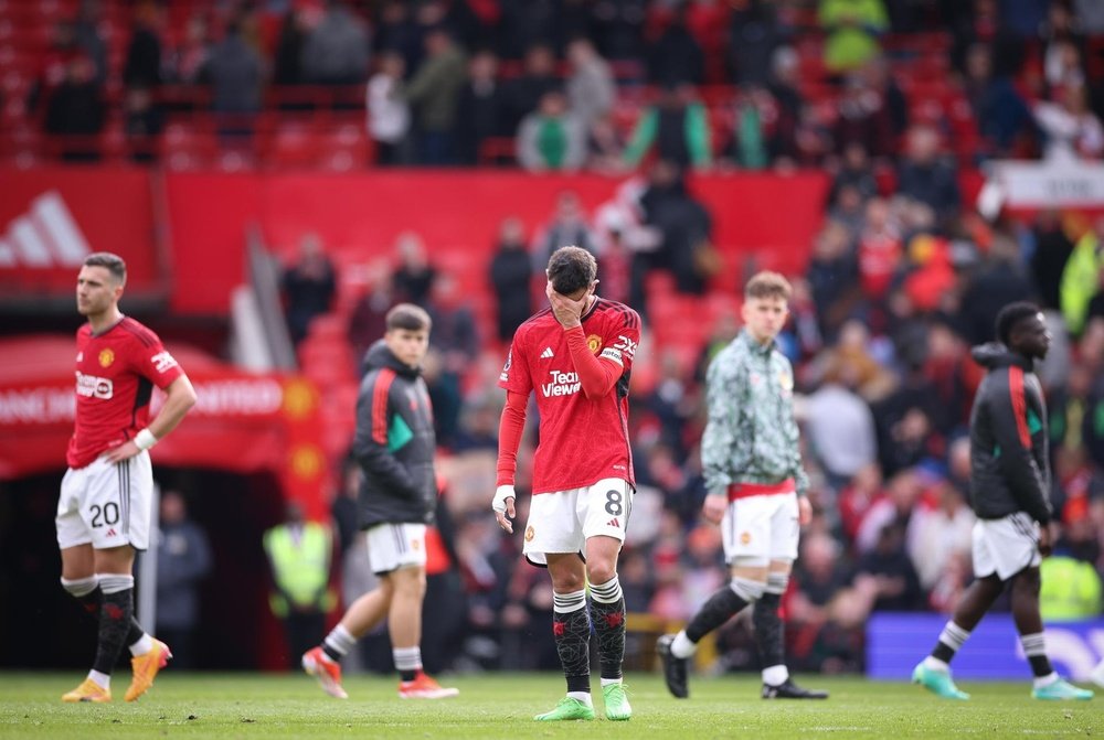 Man Utd are in eighth place going into matchday 37, three points adrift Chelsea. EFE