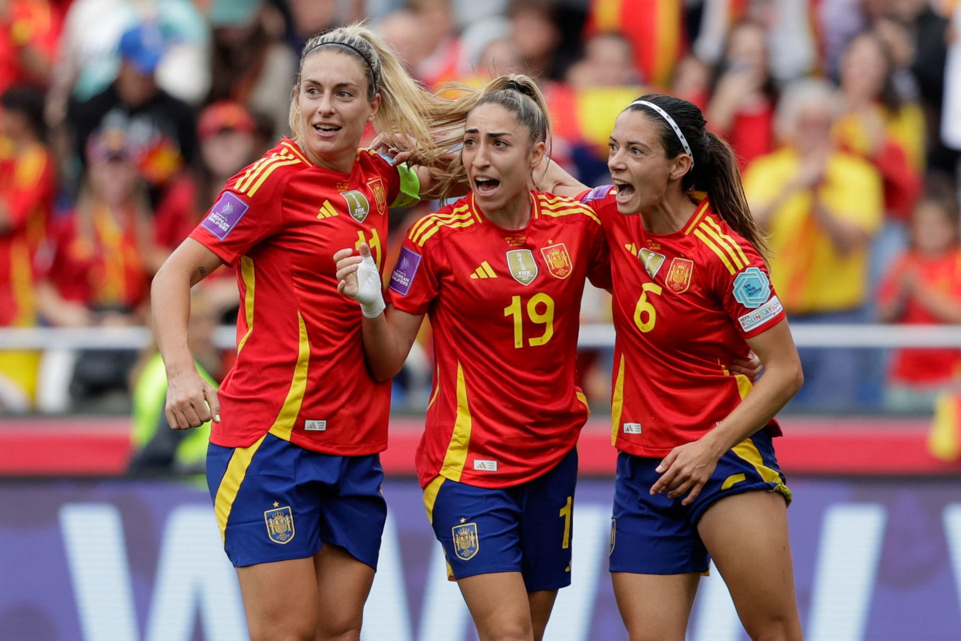 España ya entrena en Francia de cara al debut
