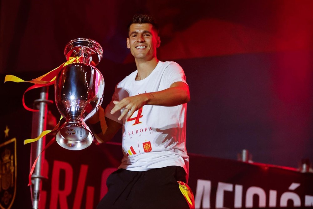 Morata and Rodri will miss one international match due to suspension. EFE