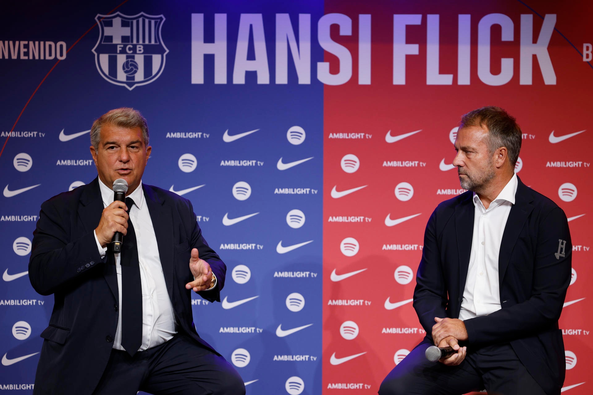 Barcelona president Joan Laporta met with Hansi Flick after Monaco defeat