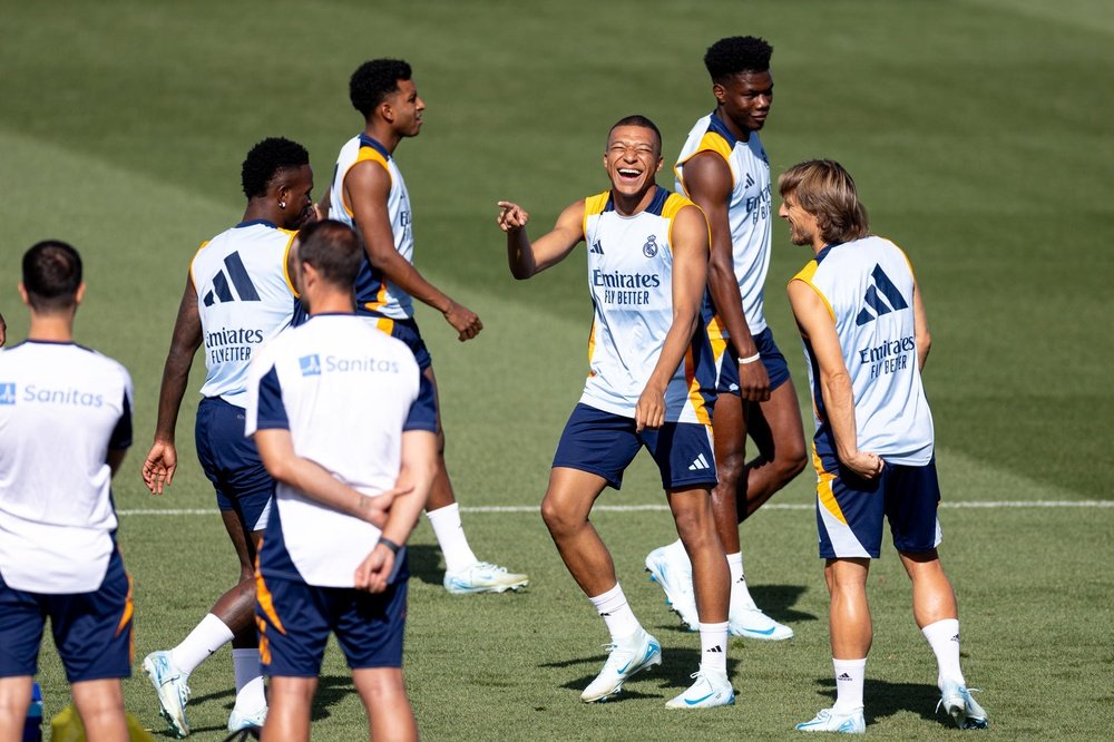Vallejo did not train with his team-mates. EFE