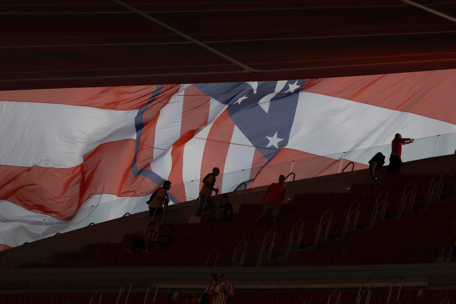 Atletico announced an agreement with Riyadh Air to change the naming of their stadium. EFE