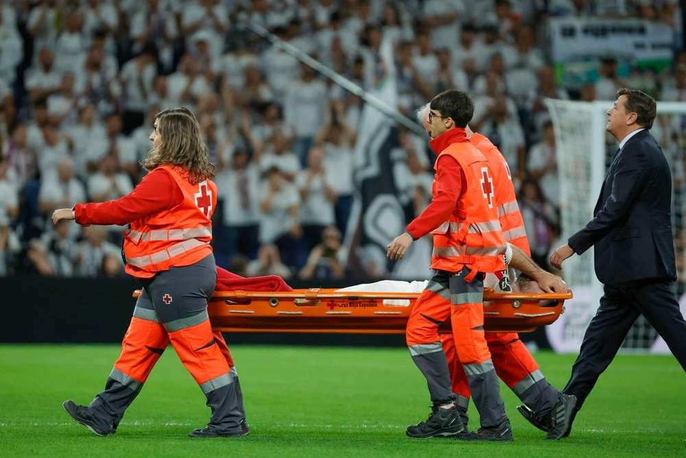 Carvajal has confirmed he has suffered an ACL injury in the match against Villareal on Saturday. EFE
