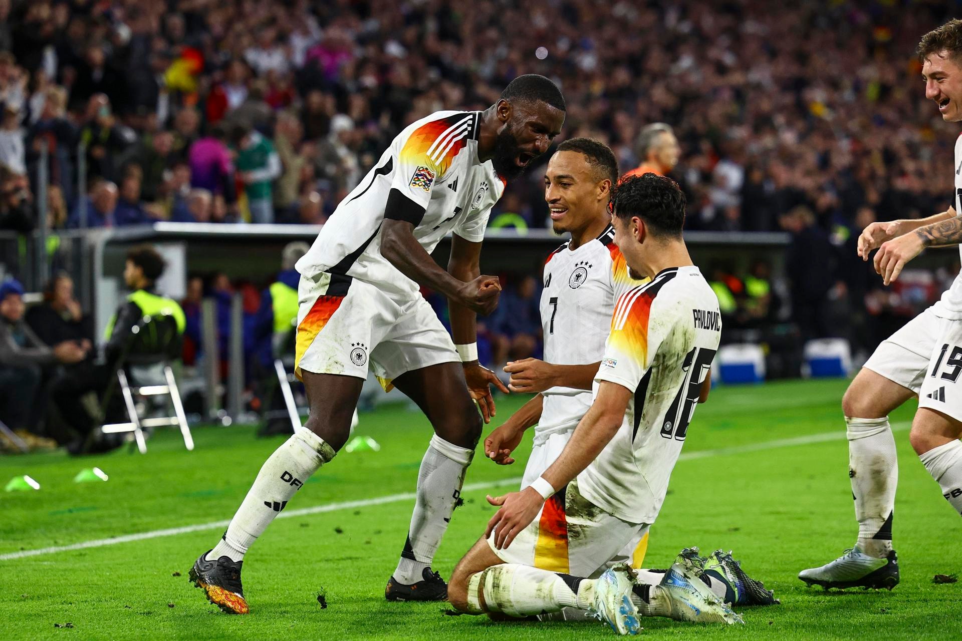 Alemania convence y se supera para sellar los cuartos