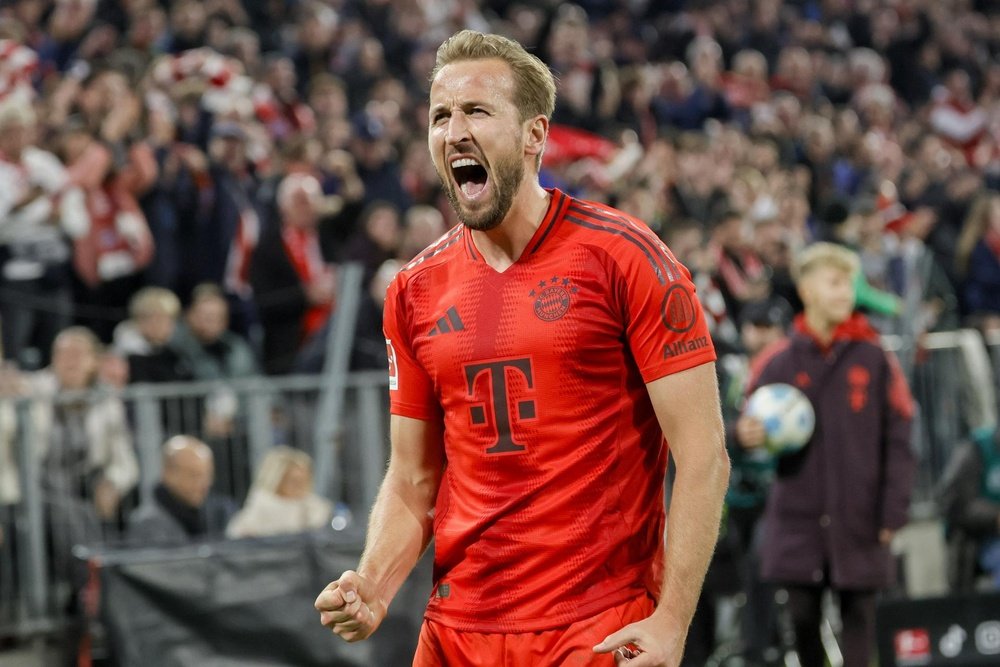 Kane scored three goals in 23 minutes as Bayern Munich beat Stuttgart 4-0. AFP
