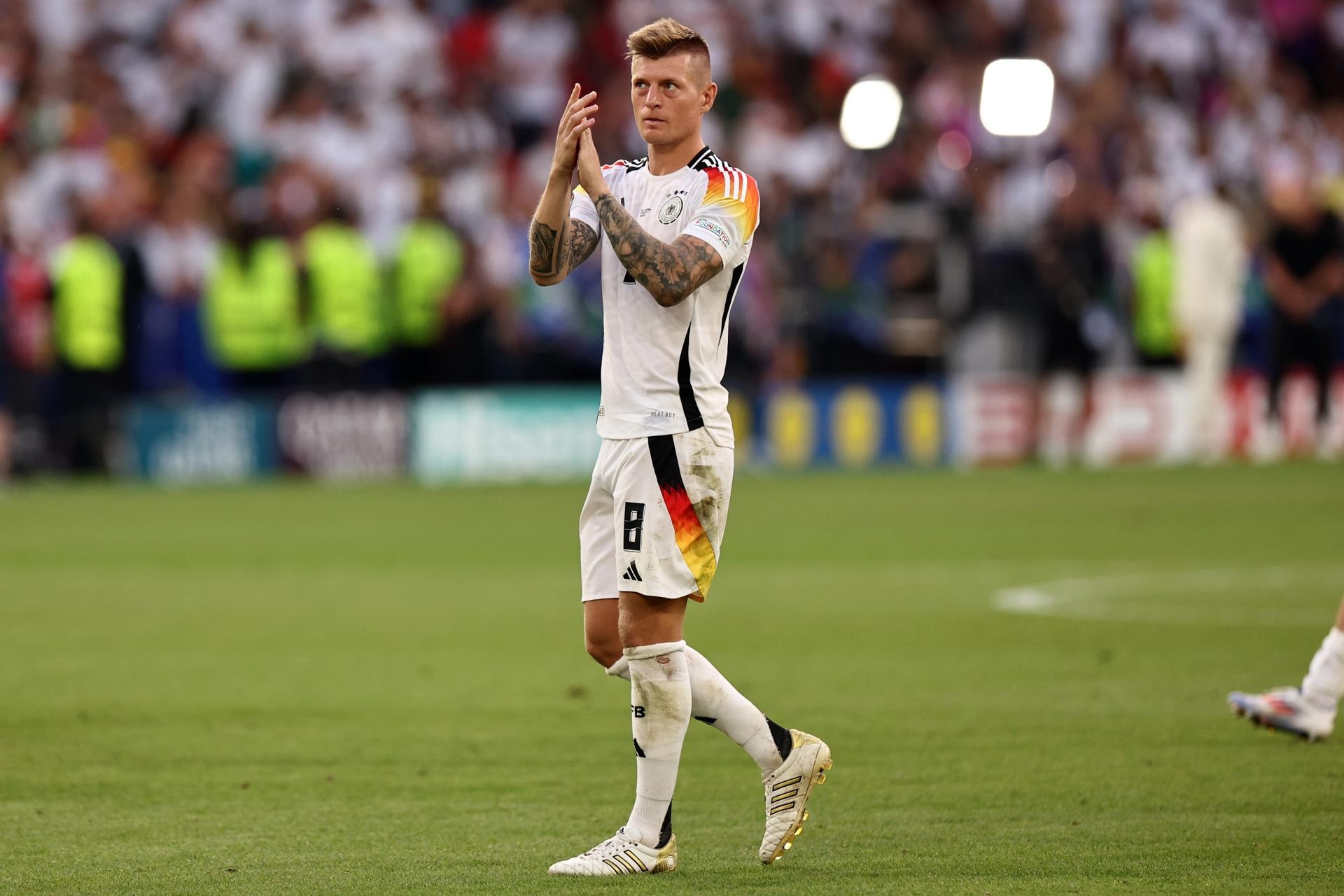 El método Flick que no funcionaría en el Madrid, según Kroos. EFE