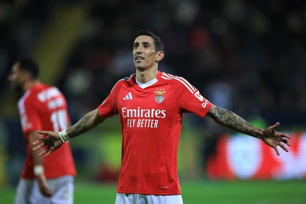 El Benfica ganó a domicilio al Arouca. EFE/EPA/ESTELASILVA