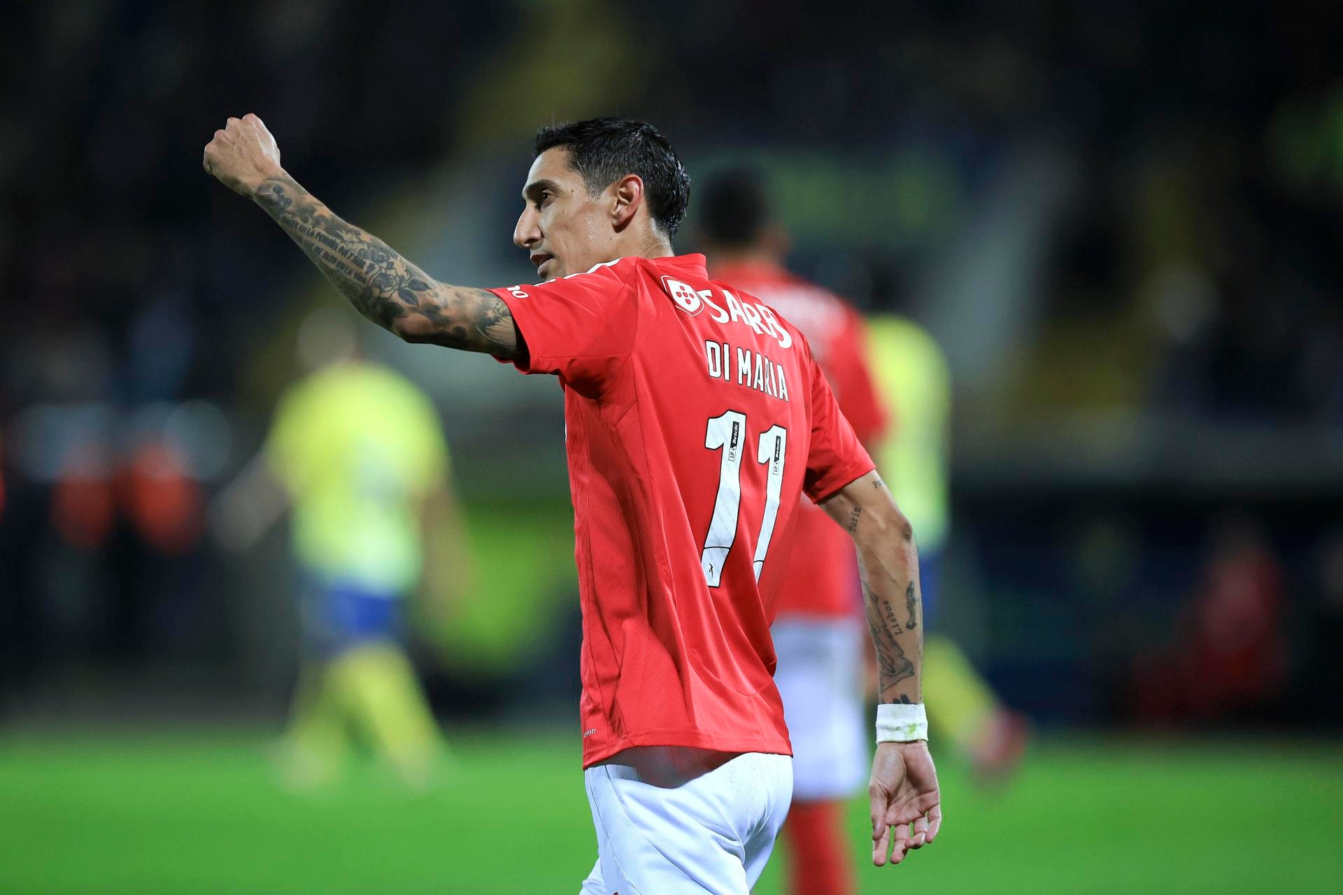 Benfica face key absences against Barcelona, but Renato Sanches makes return