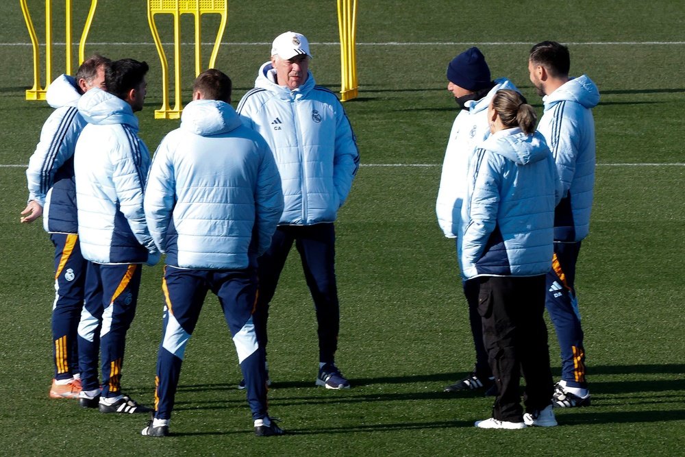 Real Madrid returned to training after the defeat in the Spanish Super Cup final. EFE