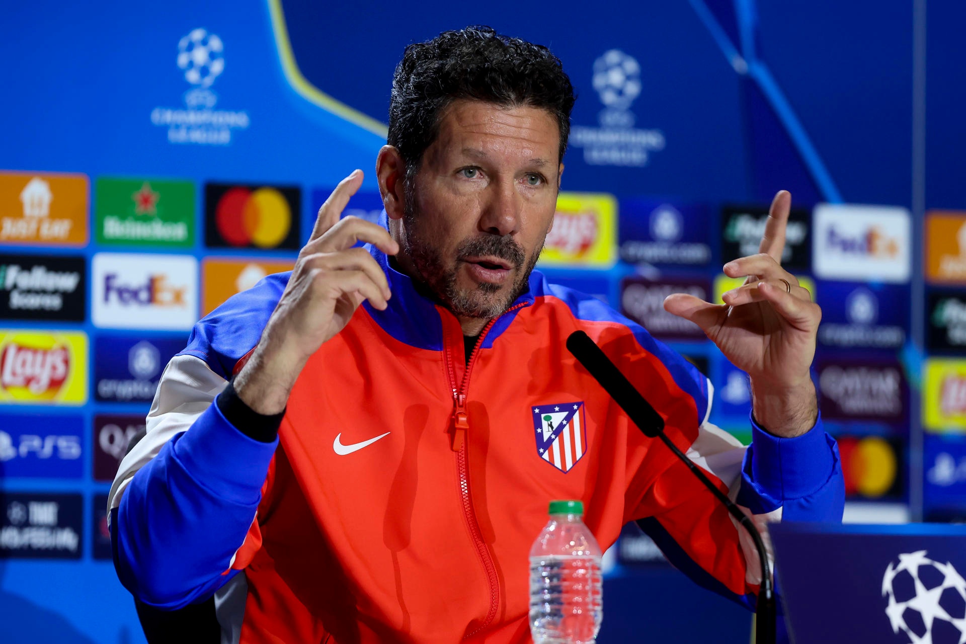 Simeone analizó el derbi madrileño. EFE