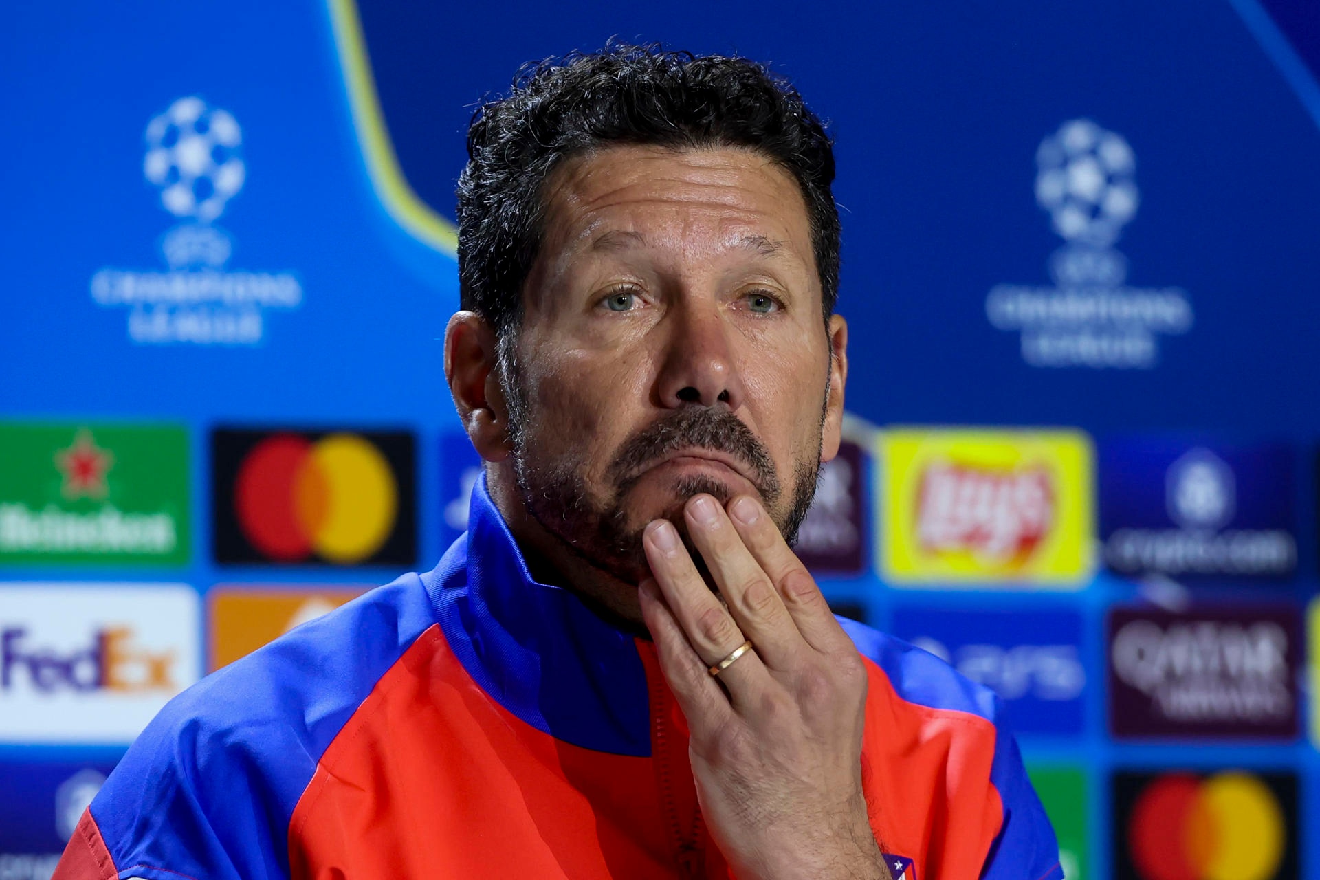 Simeone ensalzó la figura de Gallagher, el hombre en las sombras