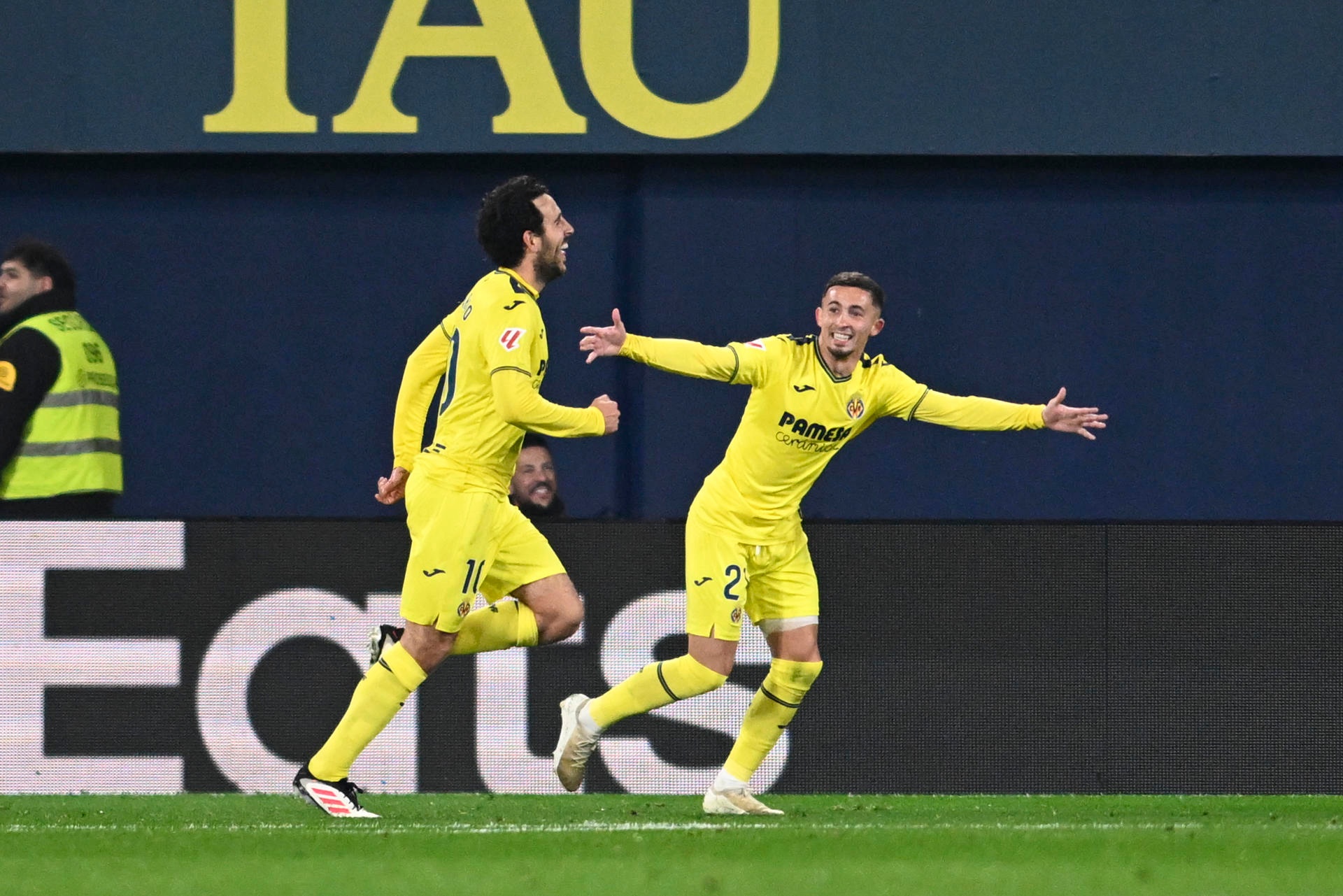 Dani Parejo entra en el Salón de la Fama de Primera División. EFE