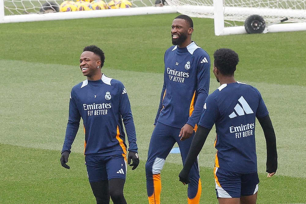 Ancelotti envisagerait un remaniement tactique pour le match de la Copa del Rey. EFE