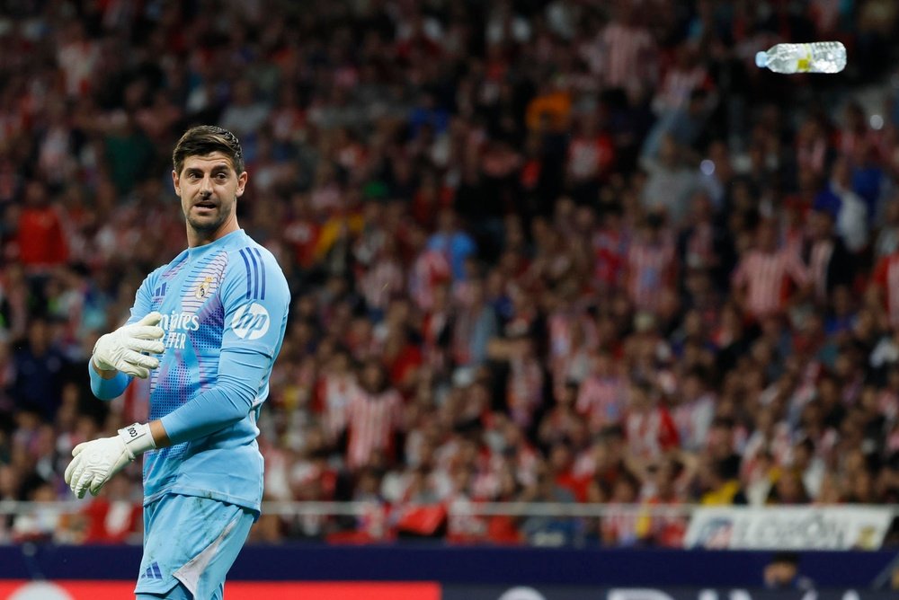 Valverde et Courtois au repos. EFE