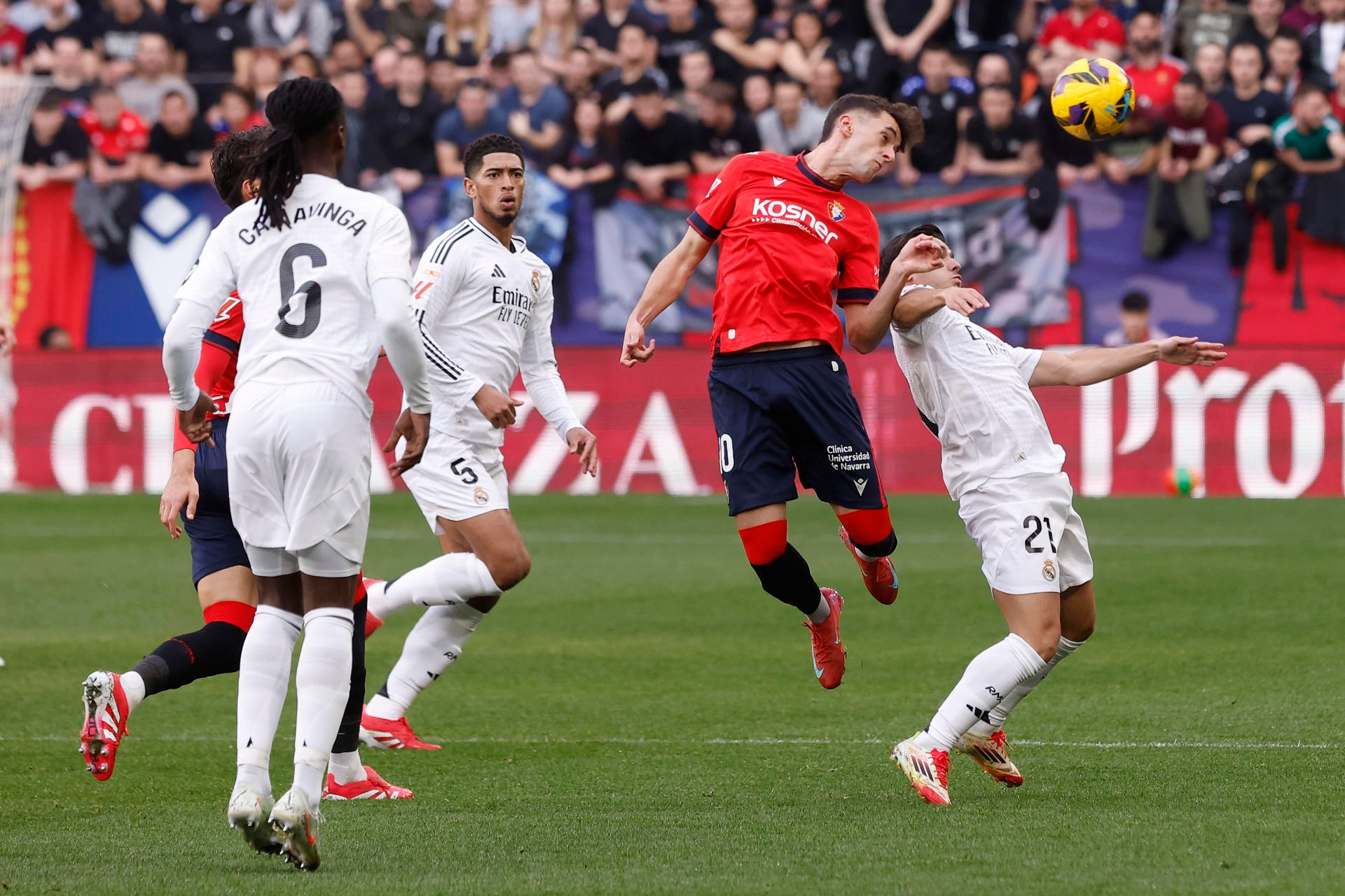 Osasuna e Real Madrid empatam em disputa pela LaLiga