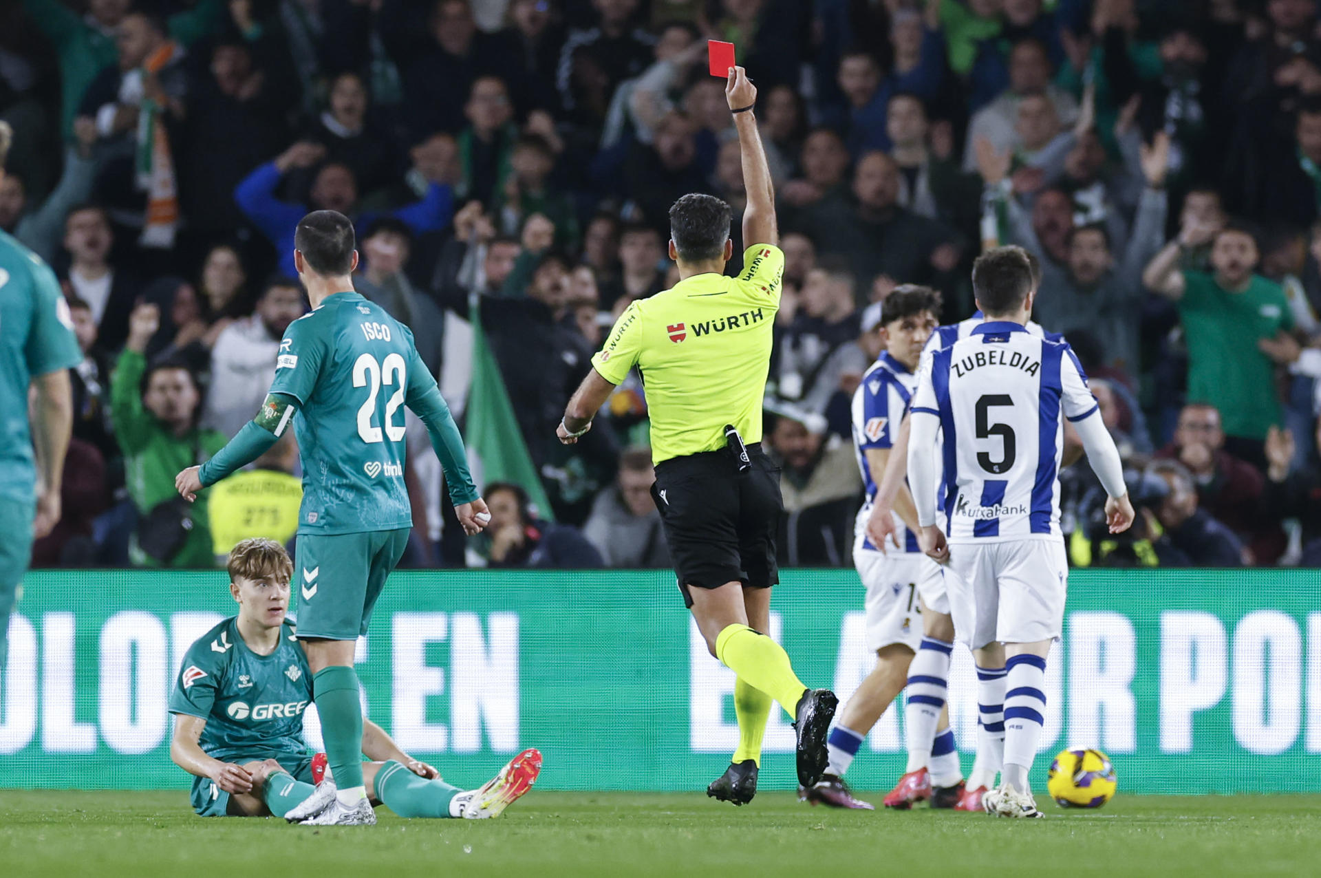 Zubeldia expulsion Real Sociedad LaLiga 24-25