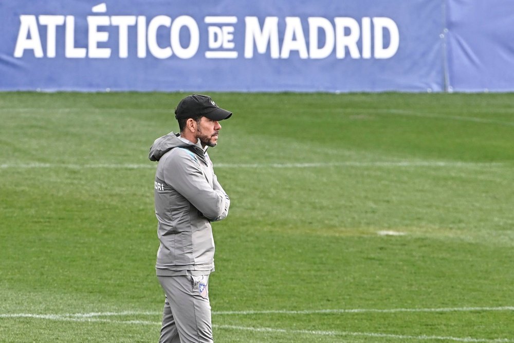 Simeone remains without injured duo Koke and Azpilicueta. EFE