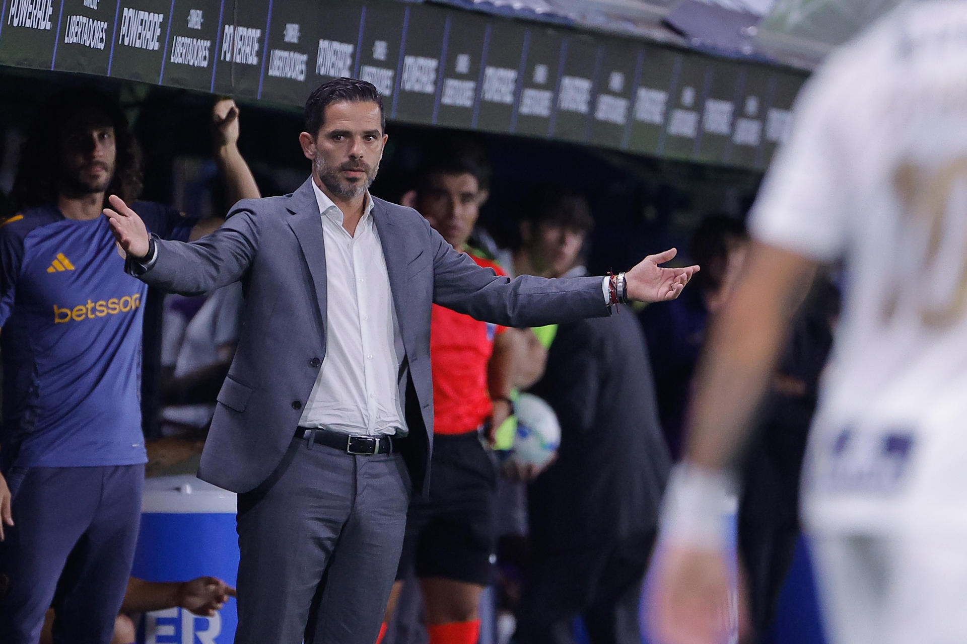 Resaca 'xeneize' tras la eliminación: Boca se reúne con Gago