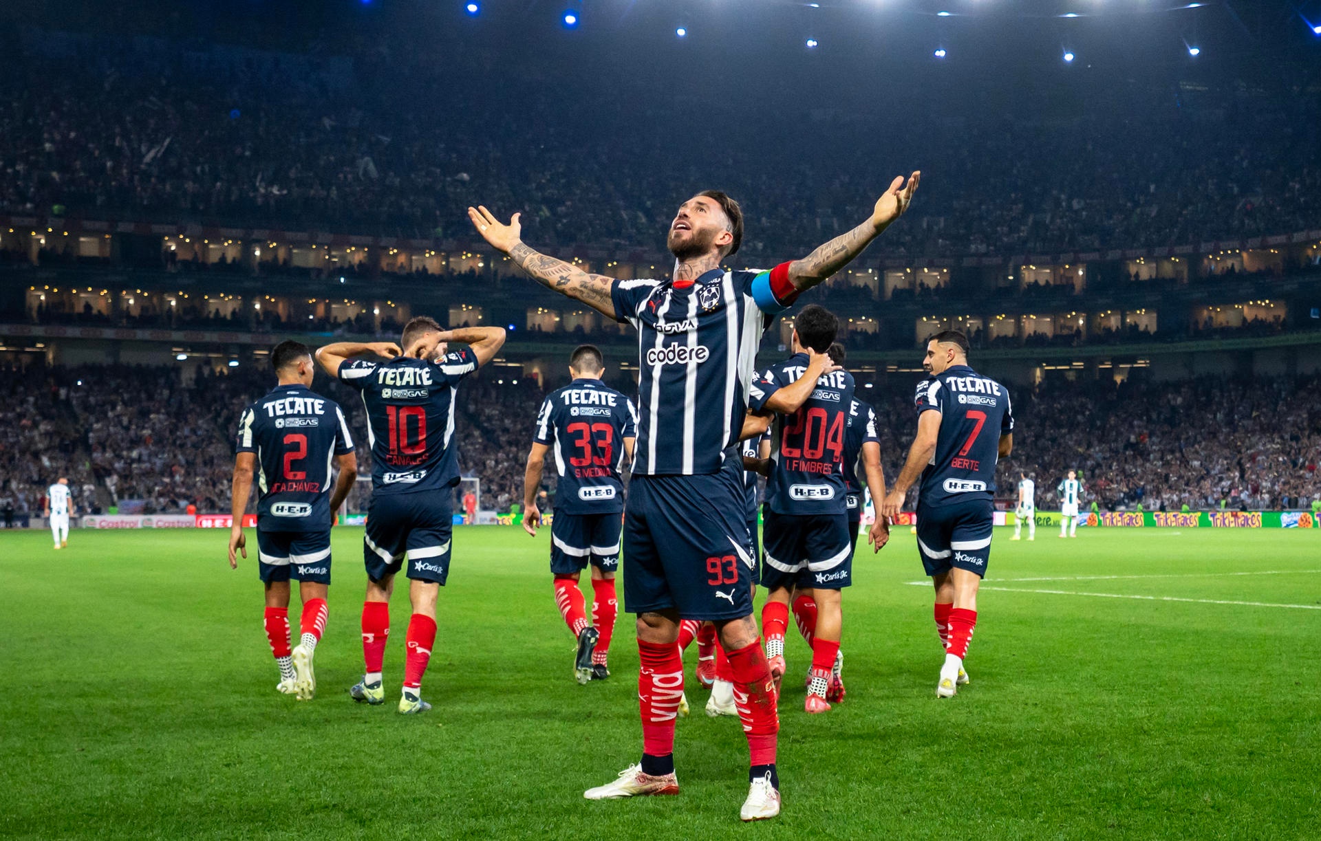 Sergio Ramos marque son premier but à Monterrey lors de la victoire contre Santos Laguna
