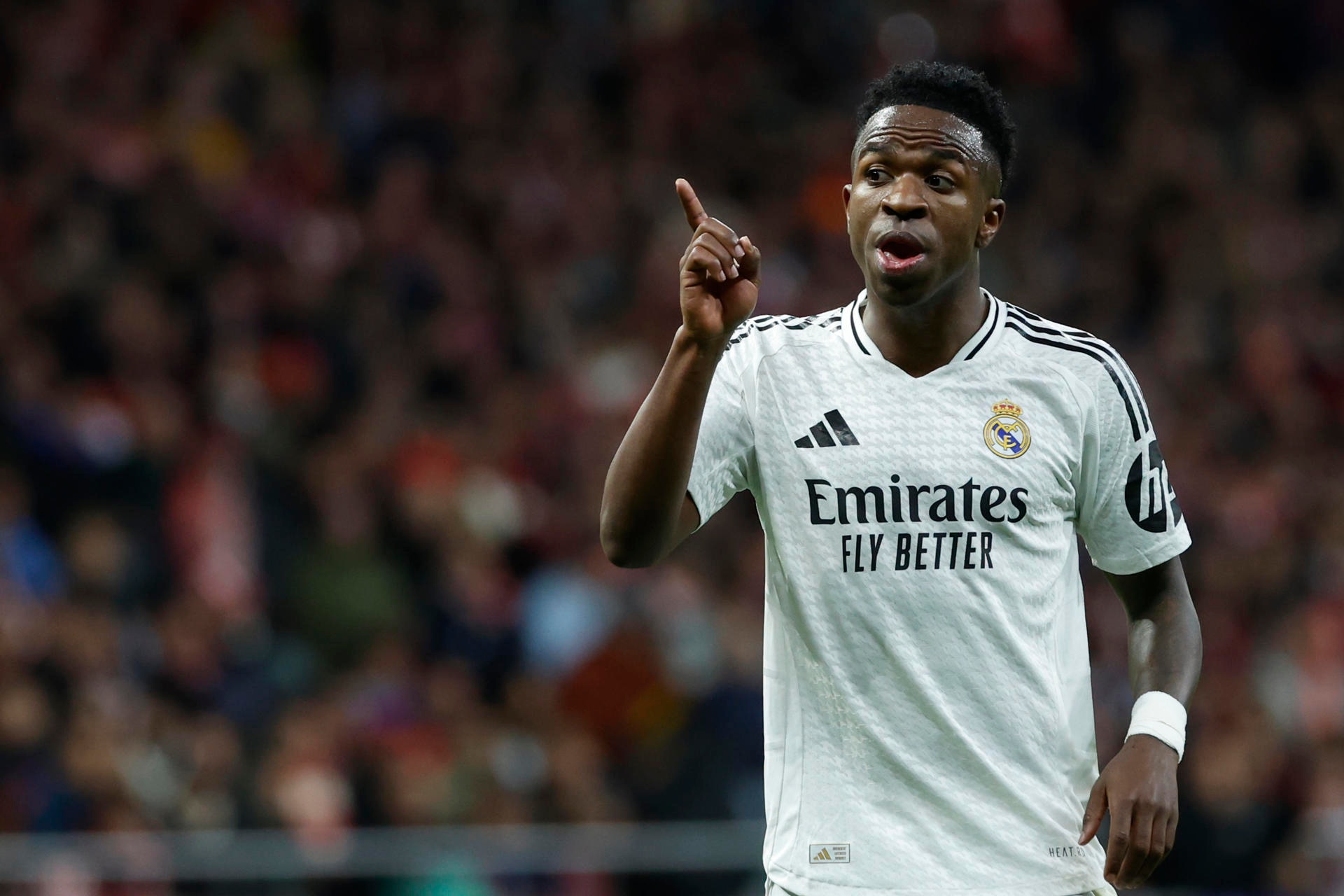 Vinicius does not train after the Madrid derby. EFE