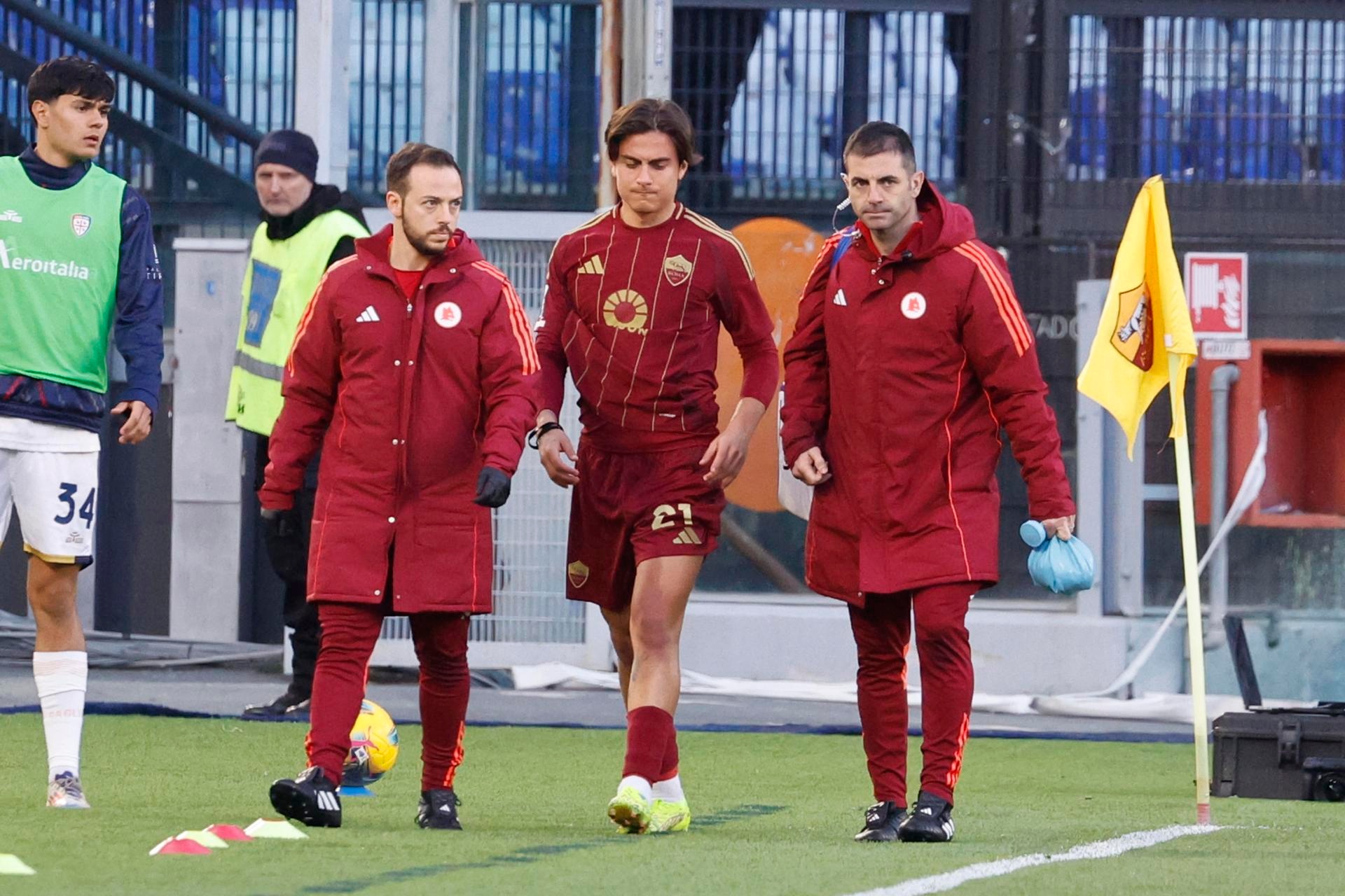 Dybala se operará y no jugará más con la Roma en la 2024-25. EFE