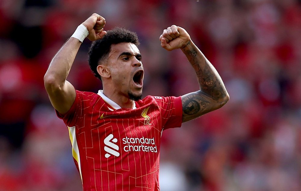 Luis Diaz considers future amid Barcelona interest. EFE