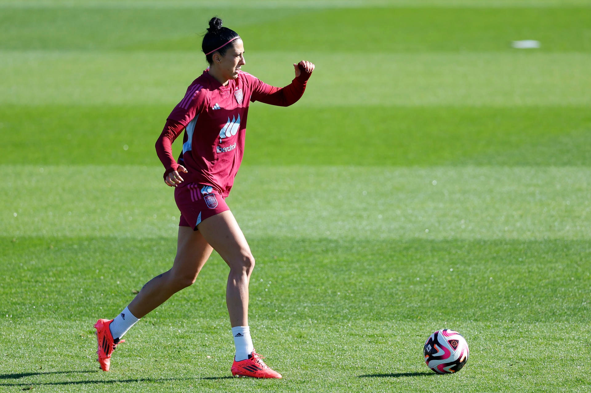 Jenni Hermoso no disputará la Eurocopa de Suiza. EFE