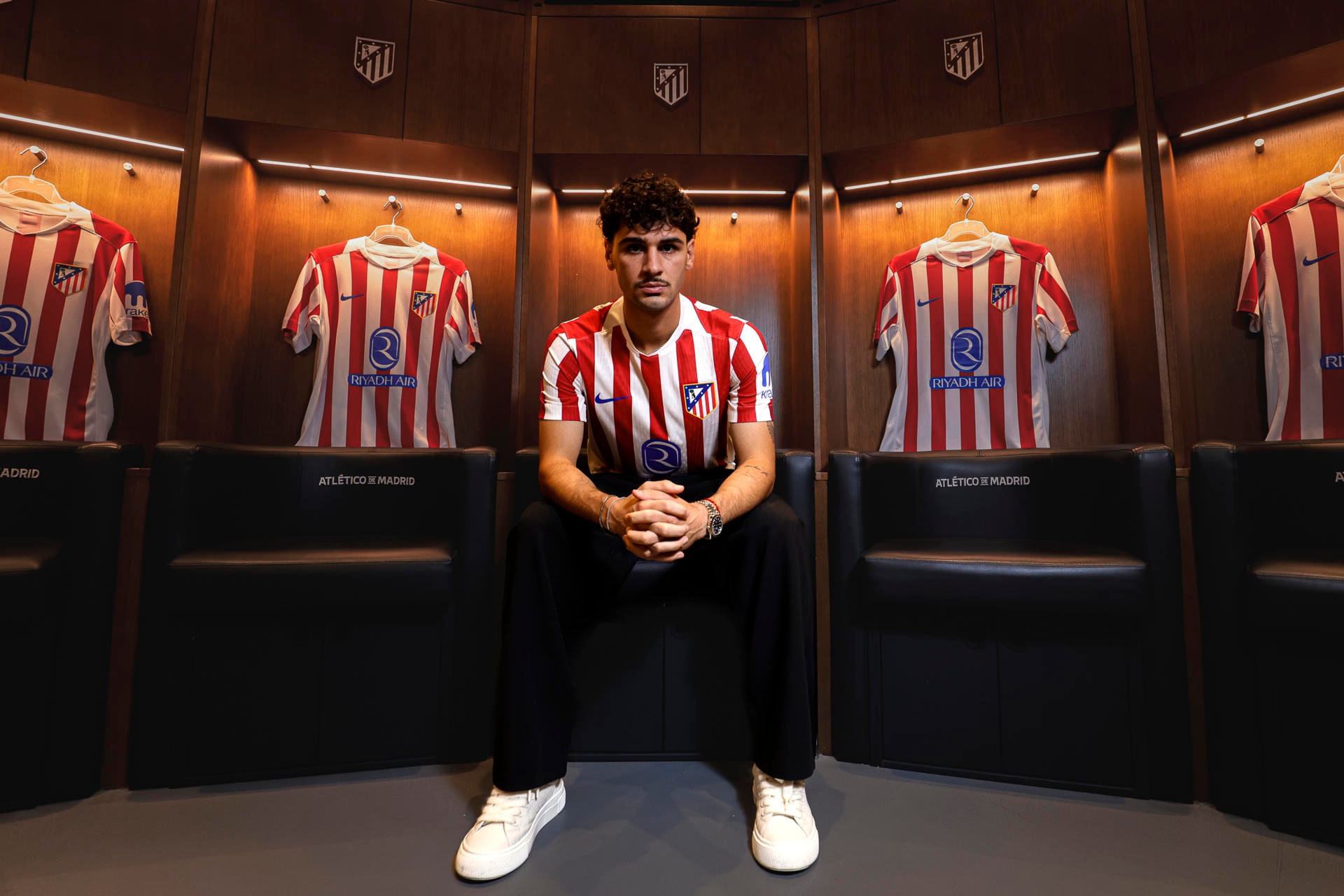 Johnny Cardoso, sobre su llegada al Atleti. EFE