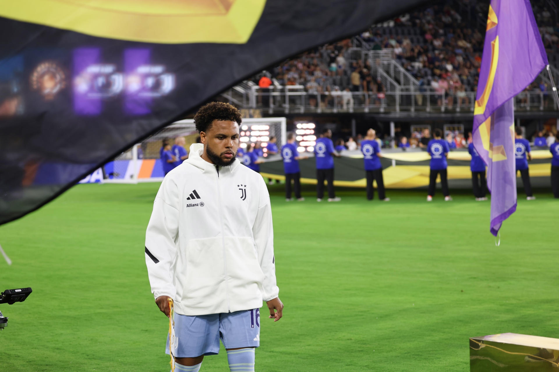 McKennie was reportedly abused by Parma's visiting fans. EFE