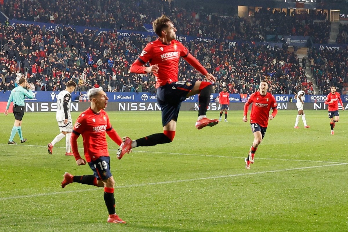 Aimar Oroz, de MVP a lesionado