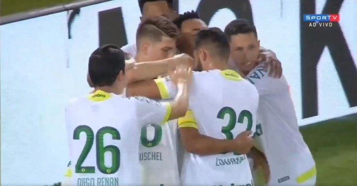 Sobrevivió a la tragedia de Chapecoense y dedicó a las víctimas su gol a la Roma