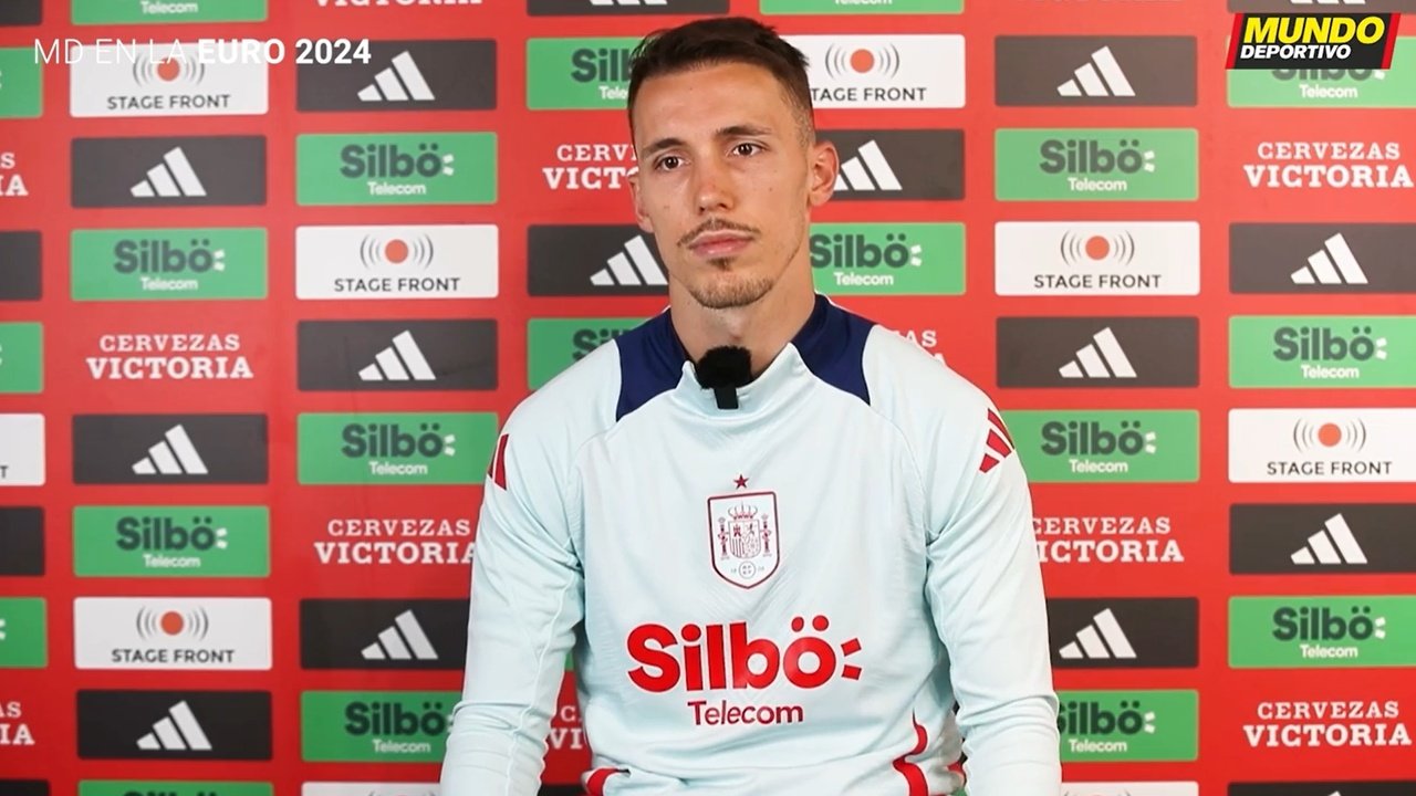 Grimaldo spoke from the national team's training camp. Screenshot/MundoDeportivo