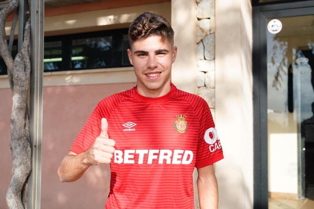 OFFICIEL : Pozo rejoint Majorque en prêt. Twitter/RCDMallorca