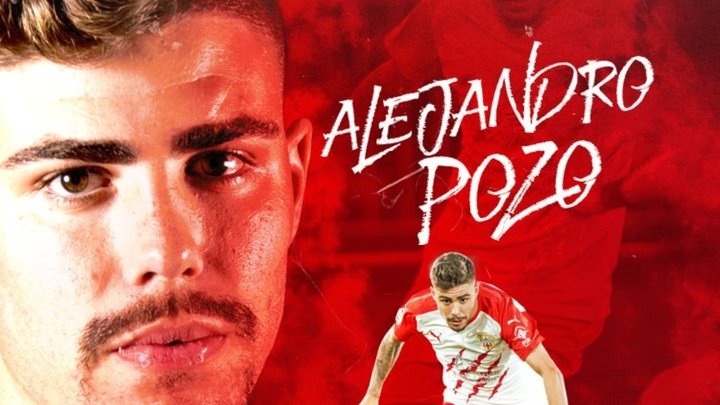 El Almería se queda con Pozo y lo firma hasta el 2027