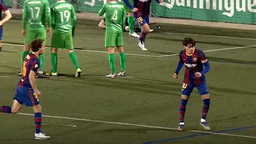 Collado thought about quitting football. Screenshot/BarcaTV
