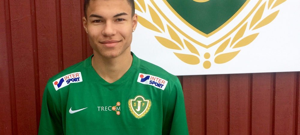 Alexander Jallow firma por el Jönköping Södra procedente del Brage. JönköpingSödra