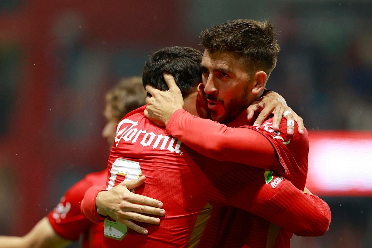 Toluca se mantiene en la cima en una jornada con sorpresas